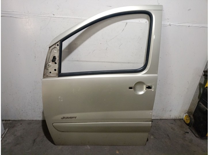 Replacement left front door for Citroën Jumpy II van 2.0 HDi 120 OEM IAM reference 9002X4 9002X4 