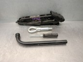 Replacement jack for Opel Corsa C (X01) 1.3 CDTi (F08, F68) OEM IAM reference 13331922 