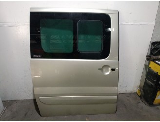 RIGHT SLIDING SIDE DOOR 9008Q4 9008Q4 