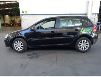 Volkswagen Golf V (1K1) from the year 2004
