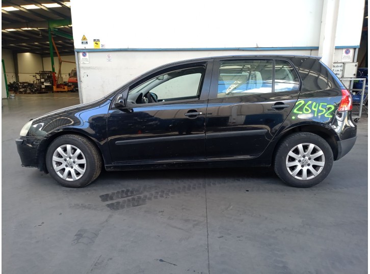 Volkswagen Golf V (1K1) from the year 2004