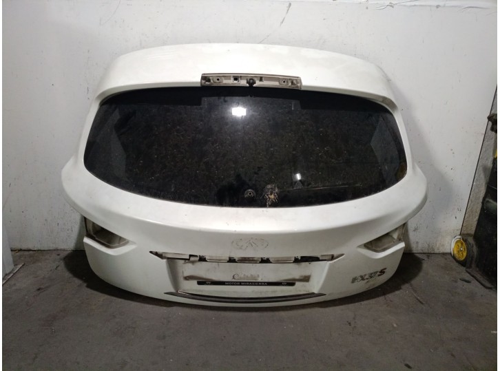Replacement rear tailgate for Infiniti FX 37 AWD OEM IAM reference 901001CZ0B 901001CZ0B 