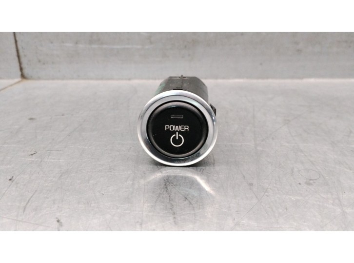 Replacement start/stop button for Kia Niro I (DE) e-Niro OEM IAM reference 95430Q4700 95430Q4700 