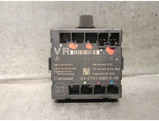 Replacement central locking control unit for Infiniti QX30 2.2 D AWD OEM IAM reference A1669000518 A2C7411680500