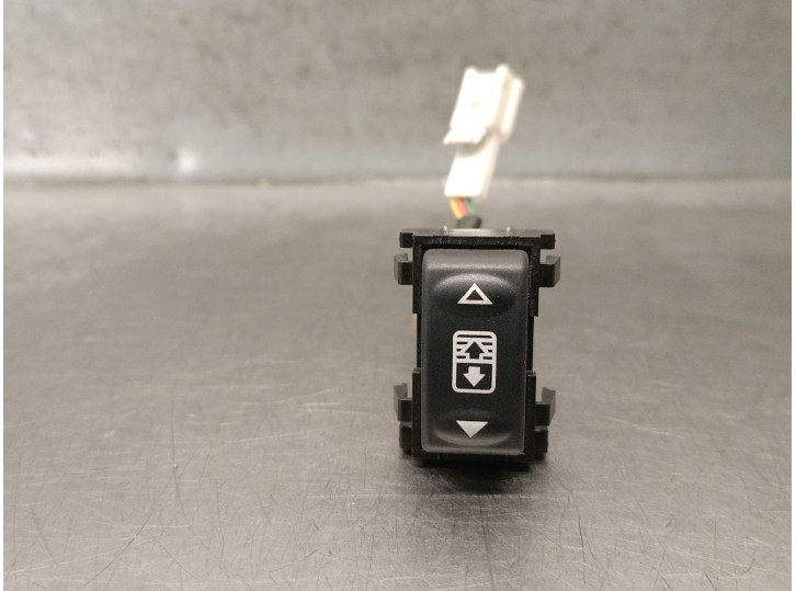 Recambio de mando techo solar para infiniti qx30 2.2 d awd referencia OEM IAM 254505DA0A 254505DA0A 