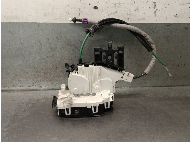 Recambio de cerradura puerta trasera derecha para infiniti qx30 2.2 d awd referencia OEM IAM 825005DM0B 825005DM0B 