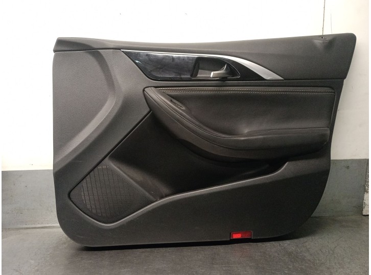 Replacement front right door trim panel for Infiniti QX30 2.2 D AWD OEM IAM reference 809A05DA0A 809005DA0A 