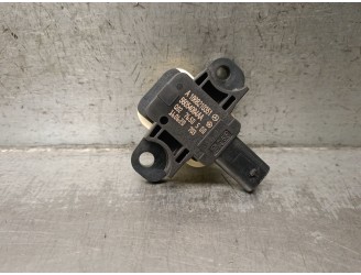 Recambio de sensor impacto para infiniti qx30 2.2 d awd referencia OEM IAM A1668210351 56054084AA