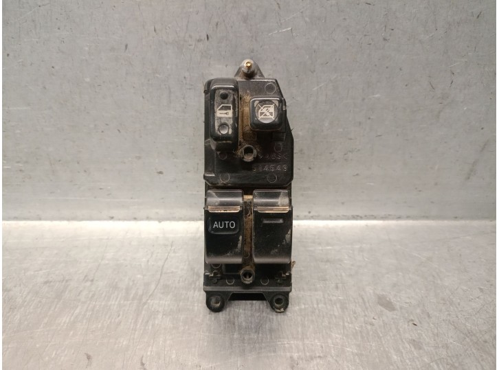 Replacement front left window switch for Toyota RAV 4 II (_A2_) 2.0 D 4WD (CLA20_, CLA21_) OEM IAM reference 84820
