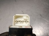 Replacement front left window switch for Toyota RAV 4 II (_A2_) 2.0 D 4WD (CLA20_, CLA21_) OEM IAM reference 84820