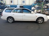 hyundai lantra ii station wagon (j-2) del año 1996