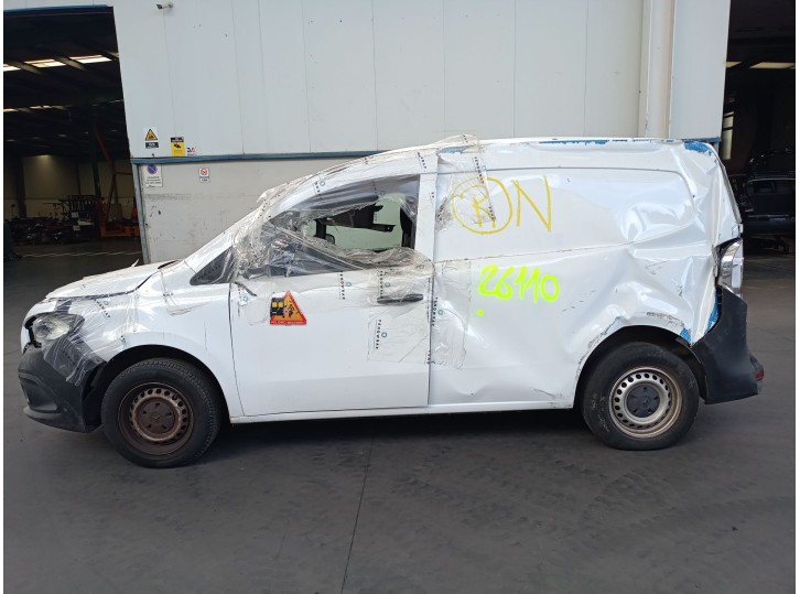 mercedes-benz citan furgoneta/monovolumen (w420) del año 2023