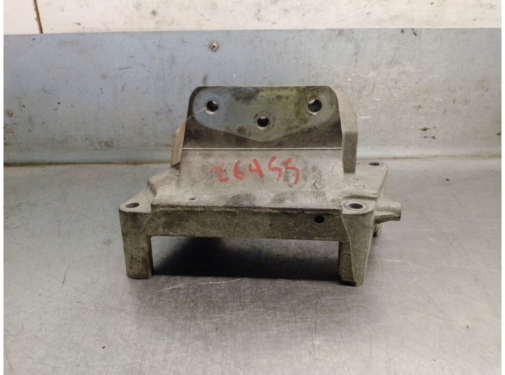 Replacement engine mount for Opel Corsa C (x01) 1.3 CDTi (f08, f68) OEM IAM reference 55197848 5684212 
