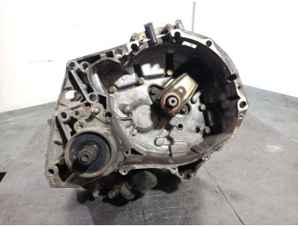 GEARBOX JC5032 7701352375 C016766