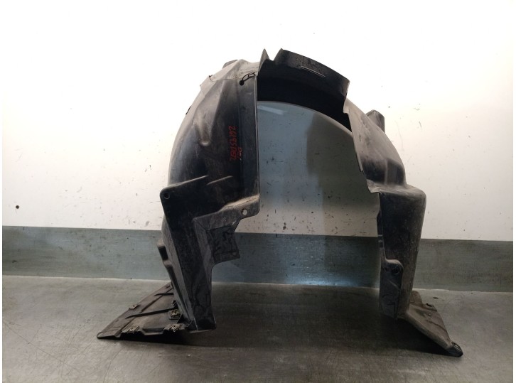 Replacement front right wheel arch for BMW 1 (E81) 118 i OEM IAM reference 51717059372 51717059372 51717059376