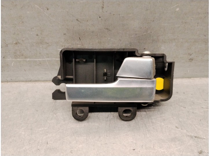 Replacement front right interior handle for Ford Focus C-MAX (DM2) 2.0 TDCi OEM IAM reference 3M51R22600BA 1470111 