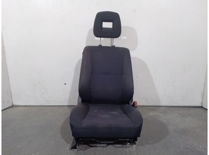 Replacement front right seat for Mitsubishi Space Star Minivan (DG_A) 1.9 DI-D (DG4A) OEM IAM reference MR433526 MR