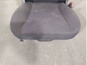 Replacement front right seat for Mitsubishi Space Star Minivan (DG_A) 1.9 Di-D (DG4A) OEM IAM reference MR433526 MR