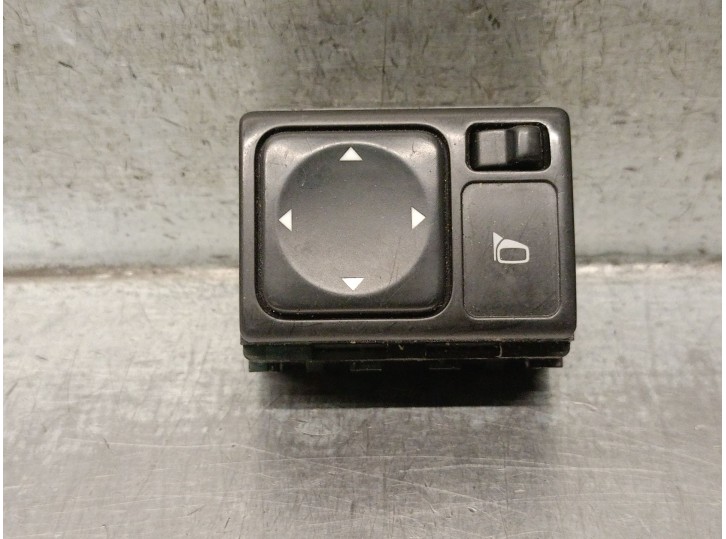 Recambio de mando retrovisor para nissan murano i (z50) 3.5 4x4 referencia OEM IAM 25570CL010 25570CL010 