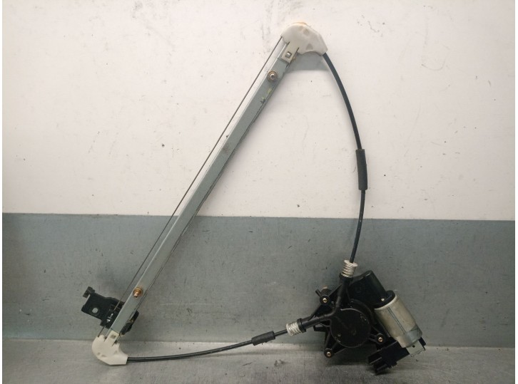 Recambio de elevalunas trasero derecho para mazda 3 (bk) 1.6 di turbo referencia OEM IAM BP4K72590D BP4K72590D 