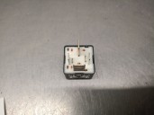 Replacement relay for audi a4 b5 (8d2) 2.5 tdi OEM IAM reference 443951253J 