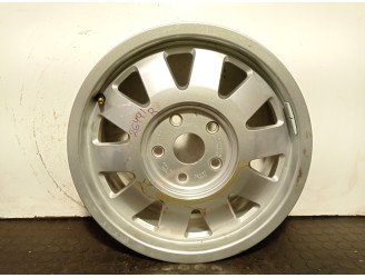 Recambio de llanta para audi a4 b5 (8d2) 2.5 tdi referencia OEM IAM 4B0601025N R156JX15H2ET45