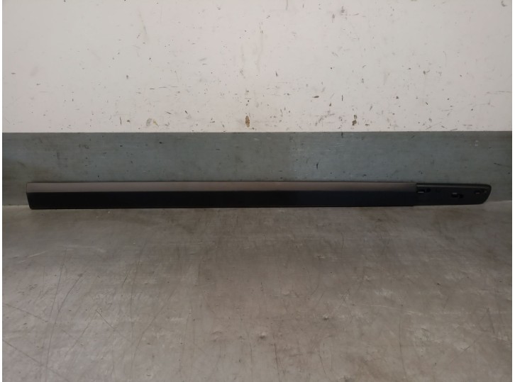 Recambio de embellecedor para renault vel satis (bj0_) 2.2 dci (bj0e, bj0f) referencia OEM IAM 8200508388 