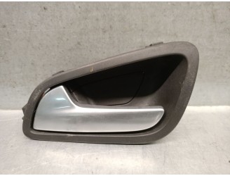 Replacement front left interior door handle for Ford Tourneo Courier B460 MPV 1.5 TDCi OEM IAM reference ET76R22601A
