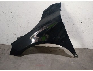 LEFT FRONT FENDER 31217975 31217975 