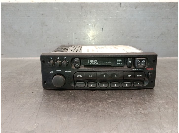 Replacement audio system / CD radio for Opel Zafira A Minivan (T98) 2.0 DTi 16V (F75) OEM IAM reference 09136106
