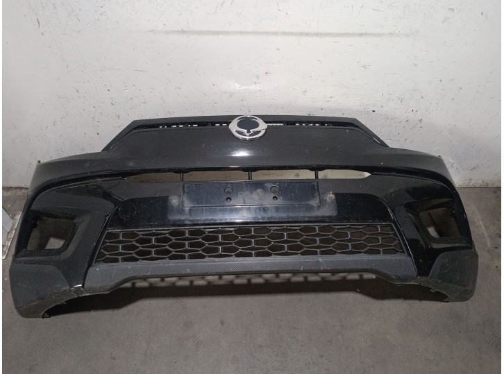 Replacement front bumper for SsangYong Tivoli 1.6 XDi 160 OEM IAM reference 673910