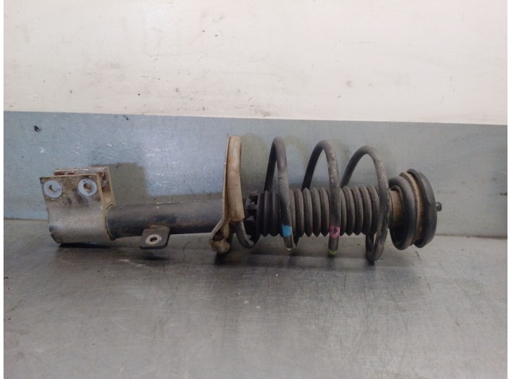 Replacement front left shock absorber for Peugeot 307 SW (3H) 2.0 HDi 135 OEM IAM reference 5202HN 5202HN 