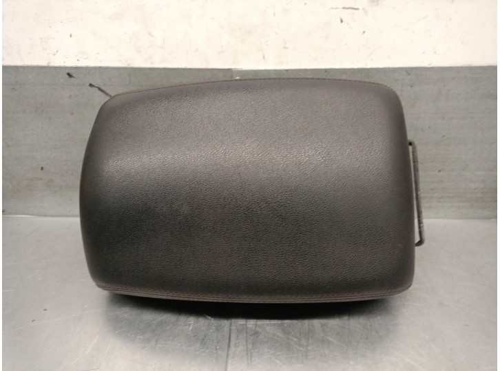 Recambio de apoyabrazos central para infiniti fx 37 awd referencia OEM IAM 969201CA0B 969201CA0B 