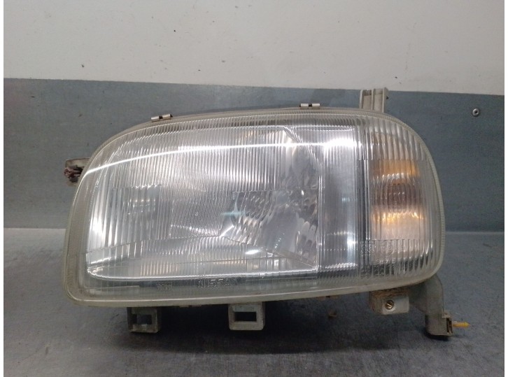 Recambio de faro izquierdo para nissan micra ii (k11) 1.3 i 16v referencia OEM IAM CG13 
