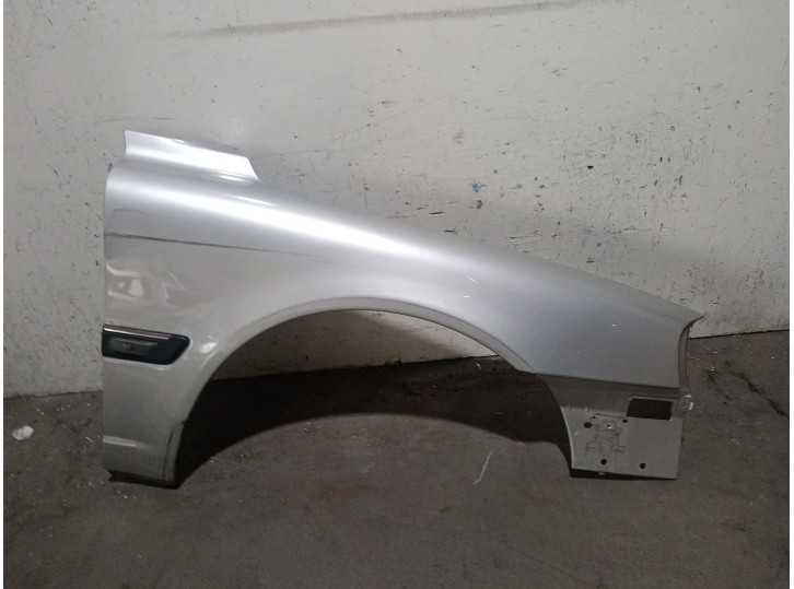 Replacement front right fender for Volvo S80 I (184) 2.4 OEM IAM reference 8679353 8679353 