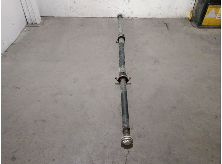 Replacement central driveshaft for Volvo V60 I (155) D5 OEM IAM reference 32249787 32249787 