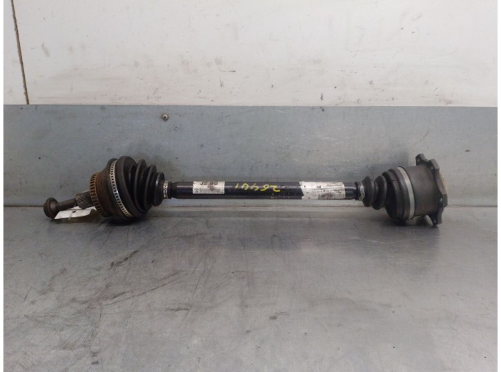 Recambio de transmision delantera derecha para audi a4 b5 (8d2) 2.5 tdi referencia OEM IAM 8D0407272BB 8D0407272DT 