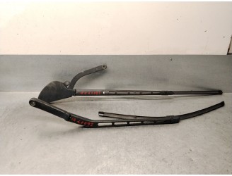 RIGHT FRONT WIPER ARM A2038203144 A2038203144 