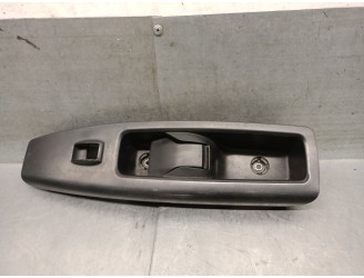 RIGHT FRONT INTERIOR DOOR HANDLE 735484916 735484916 