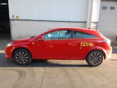 opel astra h gtc (a04) del año 2011