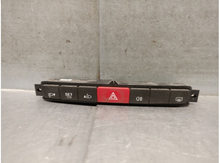 Recambio de warning para opel combo furgón/monospace (x12) 1.3 cdti (b05) referencia OEM IAM 7356014290 95524545 