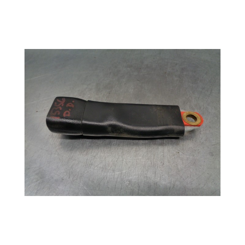 Recambio de enganche cinturon para chrysler voyager (gs) 2.4 family referencia OEM IAM   DEL DER.