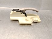 Replacement left front interior door handle for Dodge Caliber 2.0 CRD OEM IAM reference 1BY93BDAAA 1BY93BDAAA