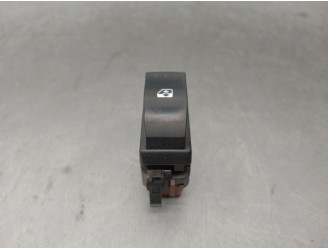 FRONT RIGHT WINDOW REGULATOR SWITCH 8200057321 8200057321 