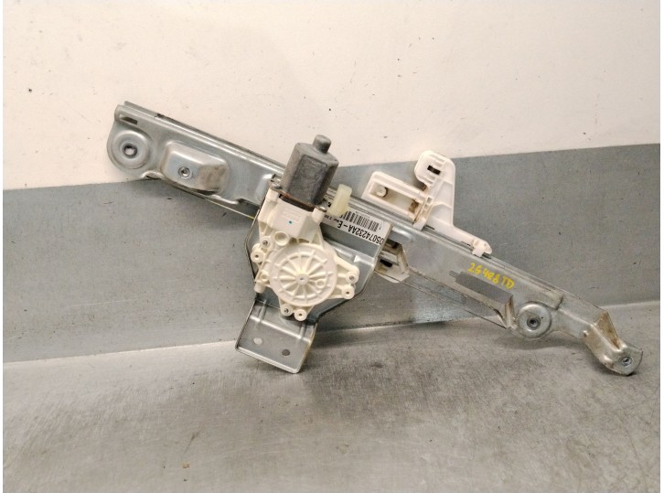 Recambio de elevalunas trasero derecho para dodge caliber 2.0 crd referencia OEM IAM 05074232AA 5179962AA 