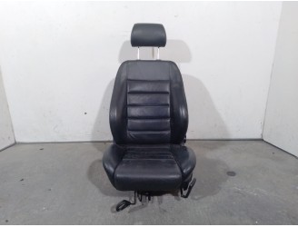 FRONT LEFT SEAT 8D0881025E 8D0881025E 