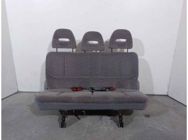 Recambio de asientos traseros para chrysler voyager / grand voyager iii (gs_, ns_) 2.4 i referencia OEM IAM RM991C3AA RM991C3AA 