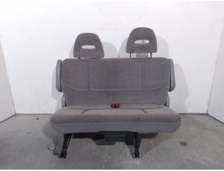 Recambio de asientos traseros para chrysler voyager / grand voyager iii (gs_, ns_) 2.4 i referencia OEM IAM RM881C3AA RM881C3AA 