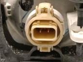 Replacement left fog light for Citroën C3 III (SX) 1.2 PureTech 82 OEM IAM reference 9685425280 9685425280 
