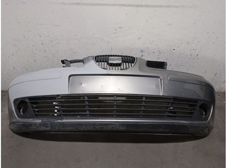 Replacement front bumper for Seat Ibiza III (6L1) 1.4 16V OEM IAM reference 6L0807217DR 6L0807217DR 